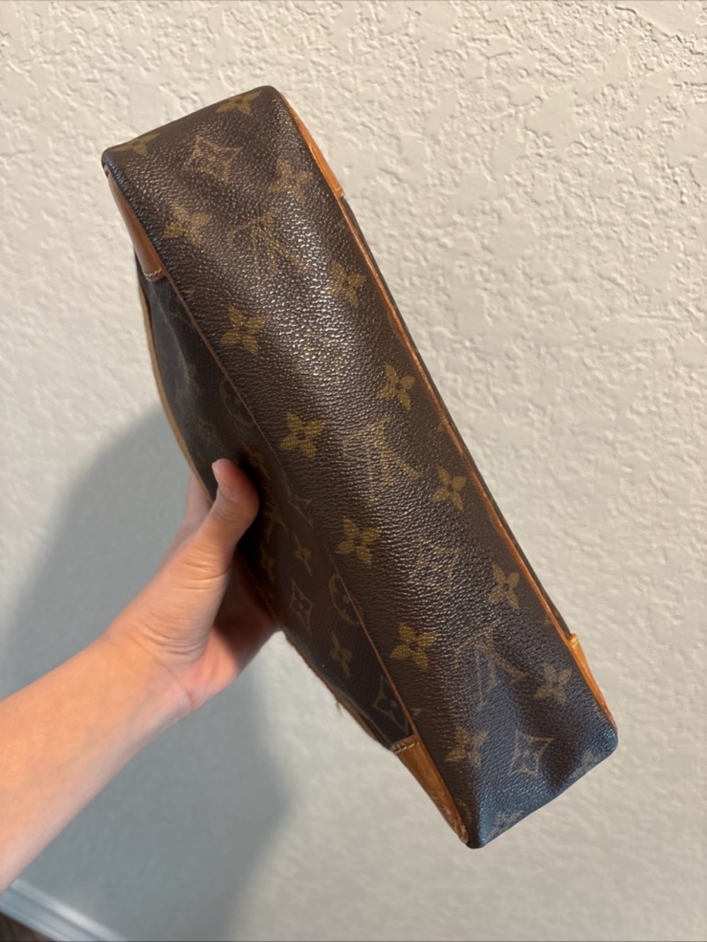 Louis Vuitton Compiegne 28 Clutch LV Monogram - Picture 12 of 14